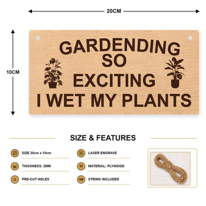 072, Gardening_ I Wet My Plants - V12 - SIZE